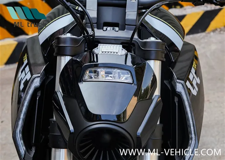 Benda LFC 700 Motorcycle